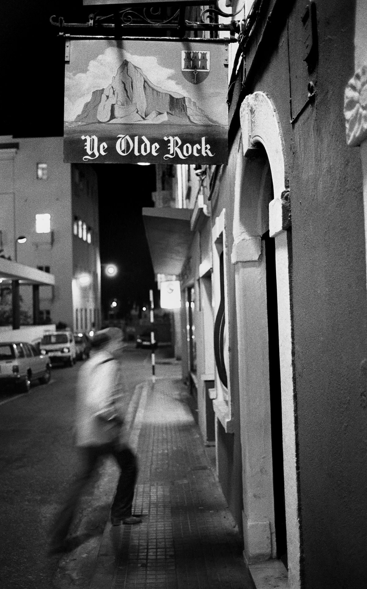 Gibraltar in 1980 through the Lens of a Spanish Photographer