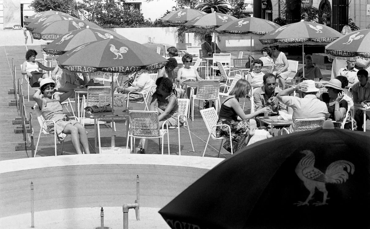 Gibraltar in 1980 through the Lens of a Spanish Photographer