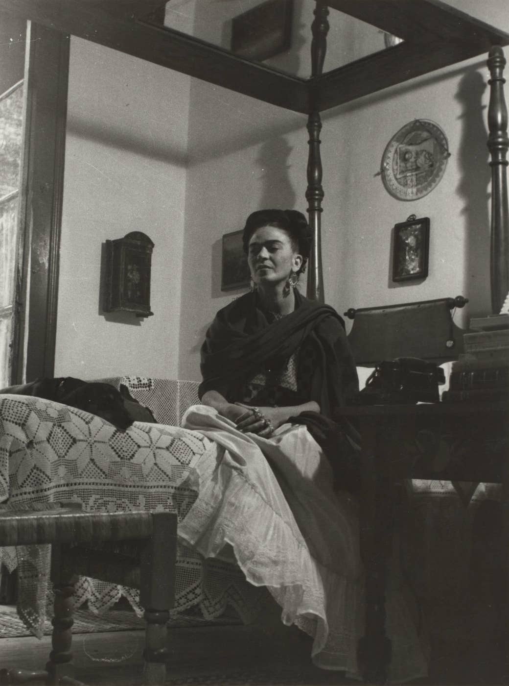 Frida Kahlo -Lola Álvarez Bravo, courtesy of the Museum of Modern Art