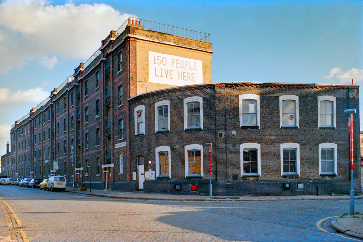 A Photographic Tour of London’s King Cross in 1990 by Peter Marshall