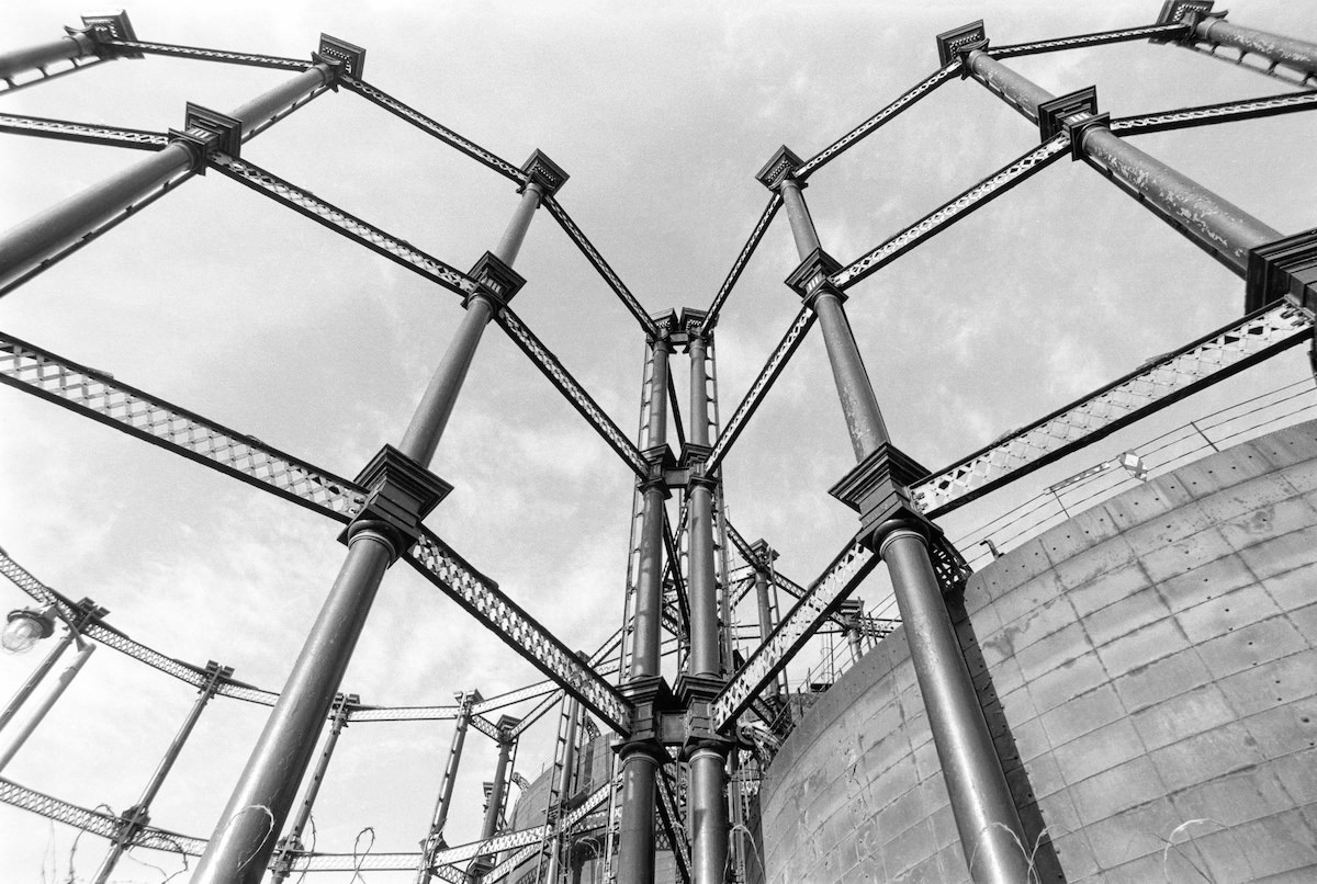 Triplet, Gas Holders, Goods Way, Camley St, Kings Cross, Camden, 1990