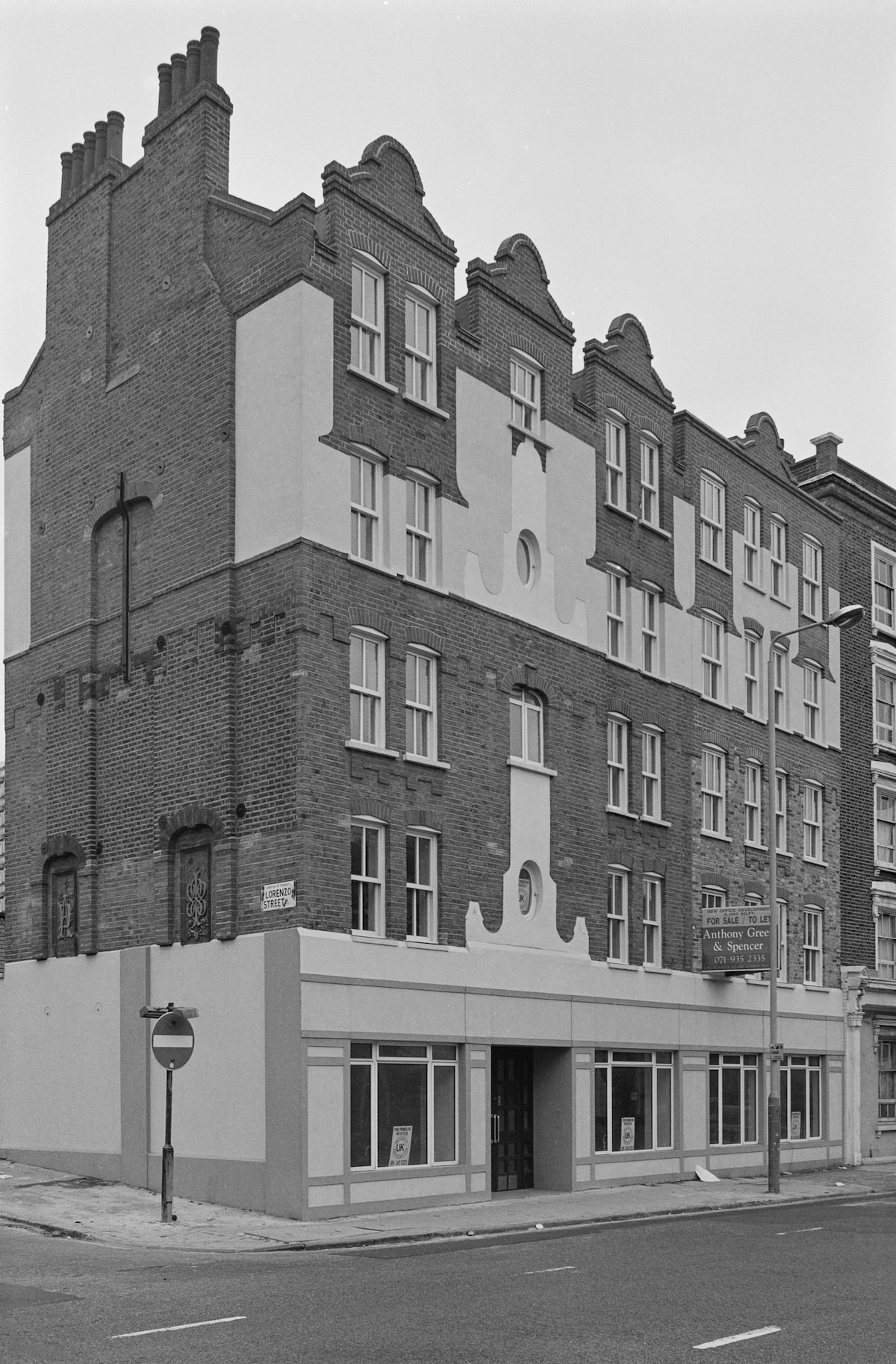 140-142,Kings Cross Rd, Pentonville, Islington, 1992