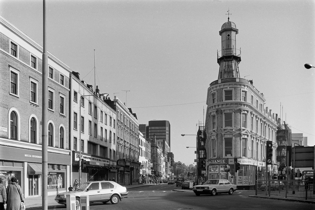 Pentonville Rd, Grays Inn Rd, Kings Cross, Camden 86