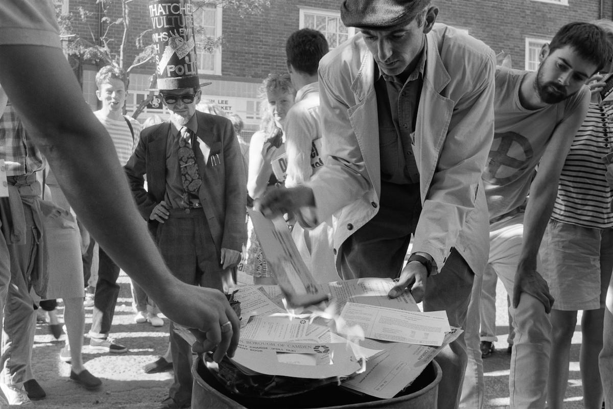 Burning Poll Tax Demands, Cromer St, Kings Cross, Camden, 1990