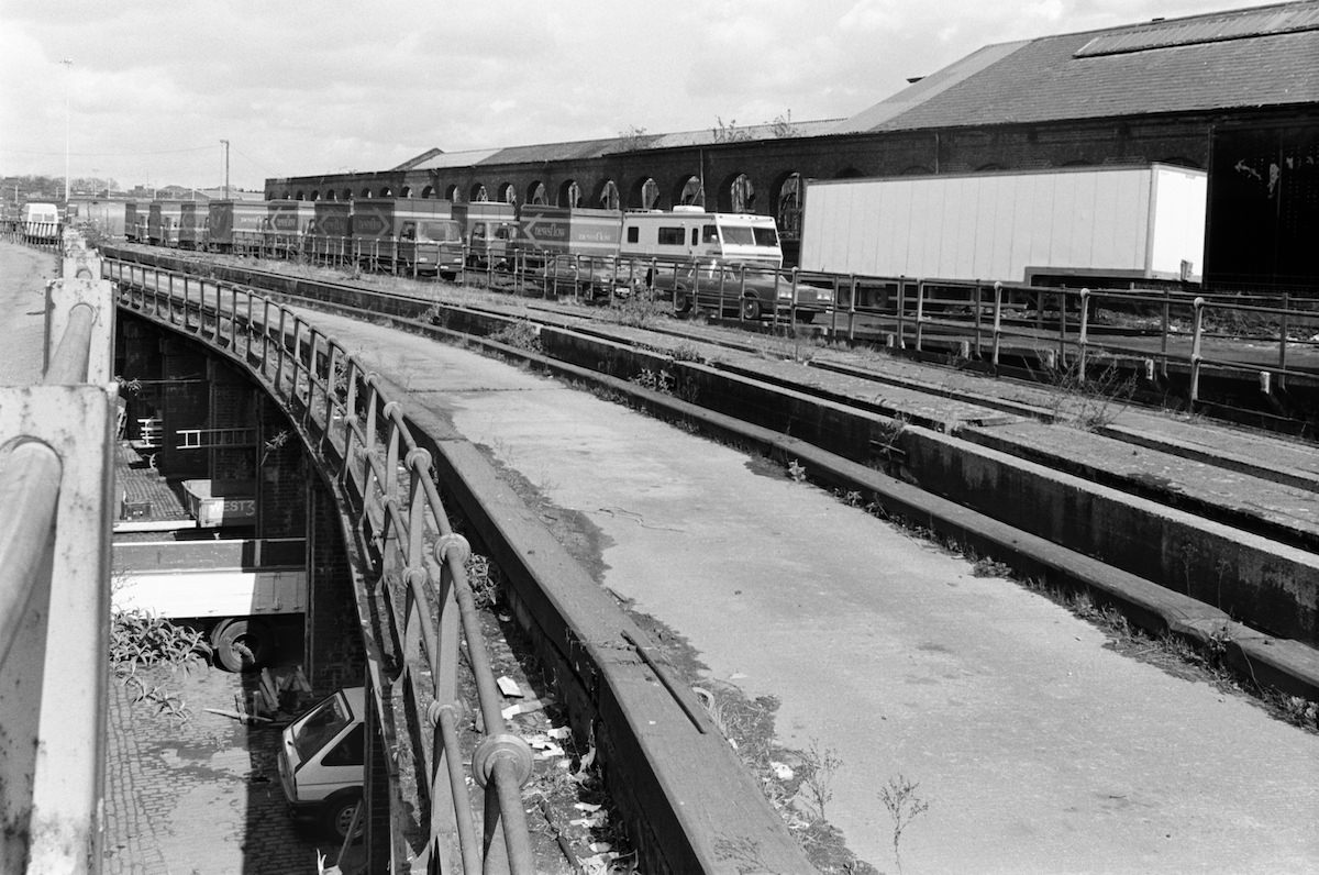 Viaduct, Kings X Goods Yard, Kings Cross, Camden, 1989