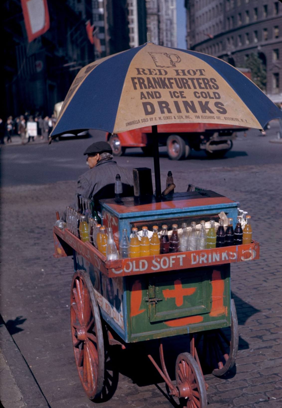 Portable soft drink stand at Bowling Green 1942