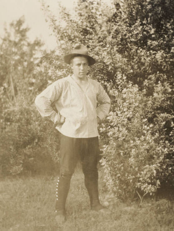 An actor in the Pageant and Masque of St. Louis, 1914