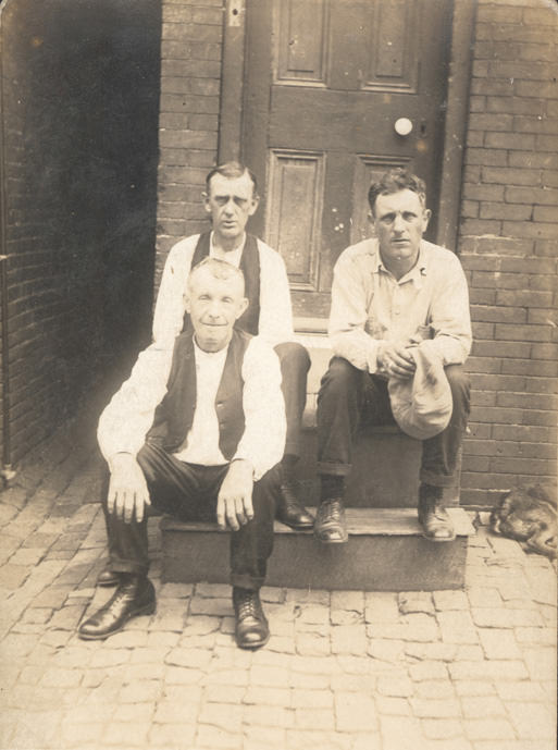 Fascinating Historical Portraits of People of South Philadelphia and Kensington in 1925