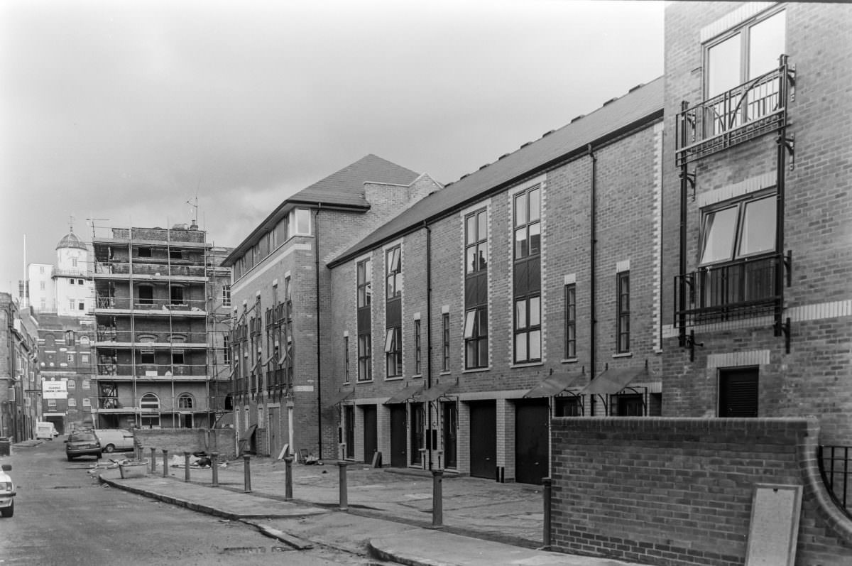 Horsleydown Lane, Queen Elizabeth St,, Bermondsey, Southwark 1986