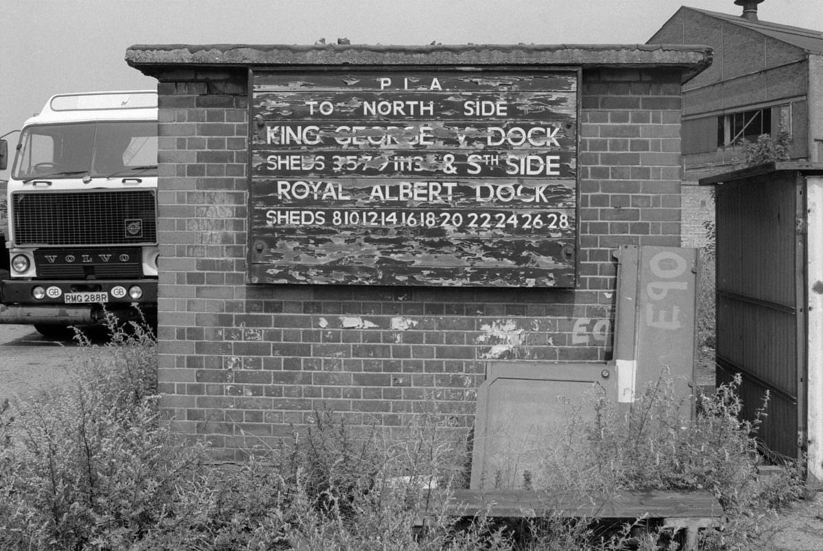 King George V Dock, Royal Albert Dock, Newham, 1984