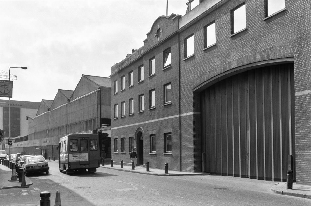 John Lemanton & Son Ltd, Regents Wharf, Westferry Road, Millwall, Tower Hamlets, 1990