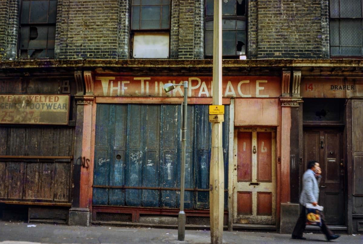 The Junk Palace, Cheshire St, Brick Lane, 1980