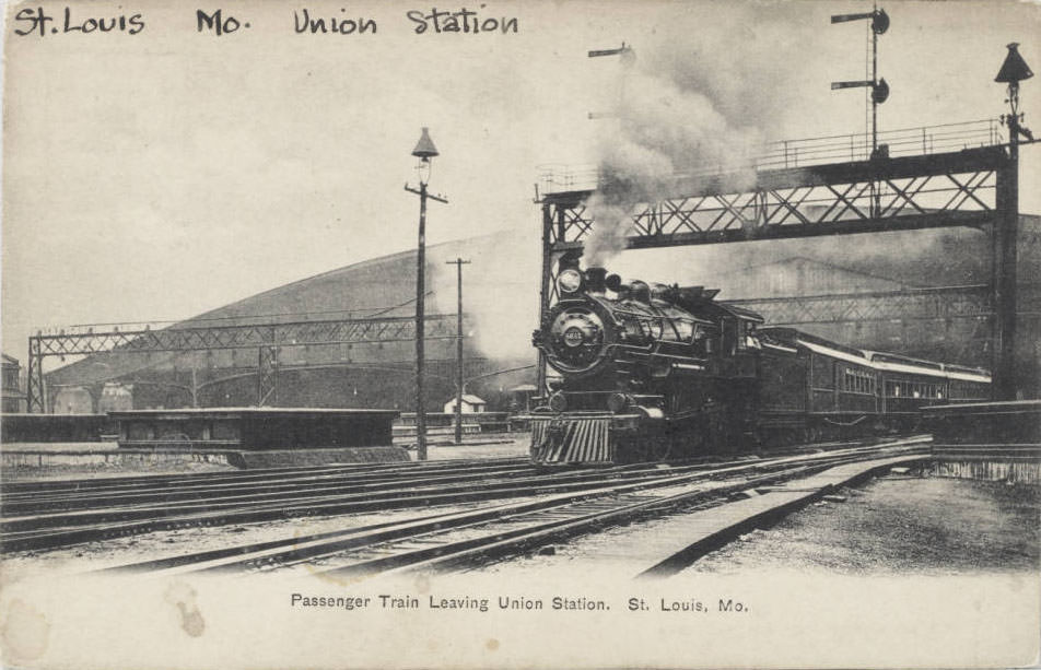 A locomotive leaving the train shed of Union Station, St. Louis, 1910