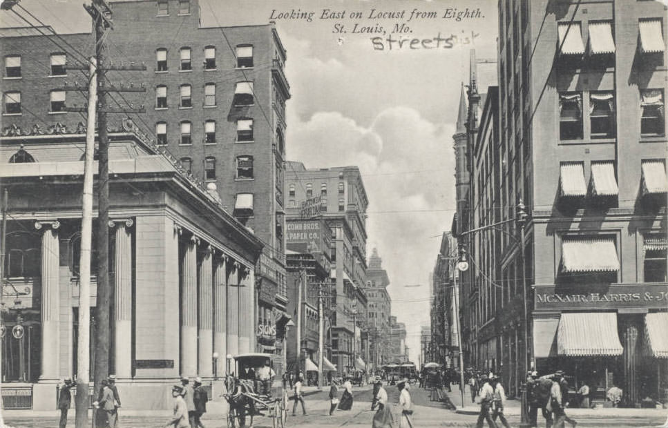 Looking east on Locust from Eighth, St. Louis, 1910