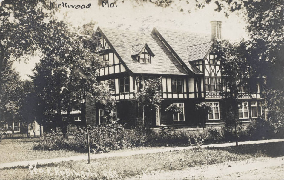 R. Robinson residence, Kirkwood,1912