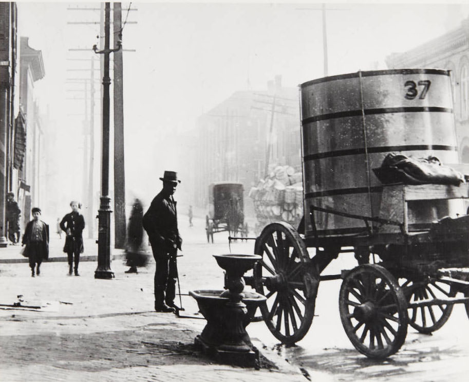 Water wagon, 1910