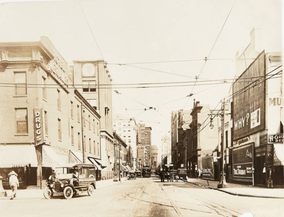 East on Pine Street from its intersection with 12th Street, 1915