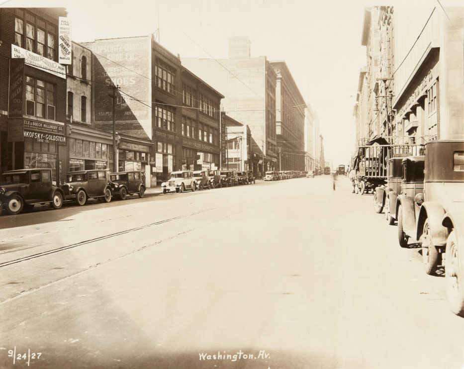 Washington Avenue, looking west from its intersection with 14th Street.