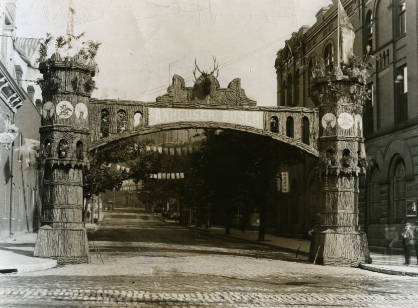 This is the Anheuser-Busch brewery, 1899, with a decorative arch in place in honor of visiting Elks, who held their national convention in St. Louis in June of that year.