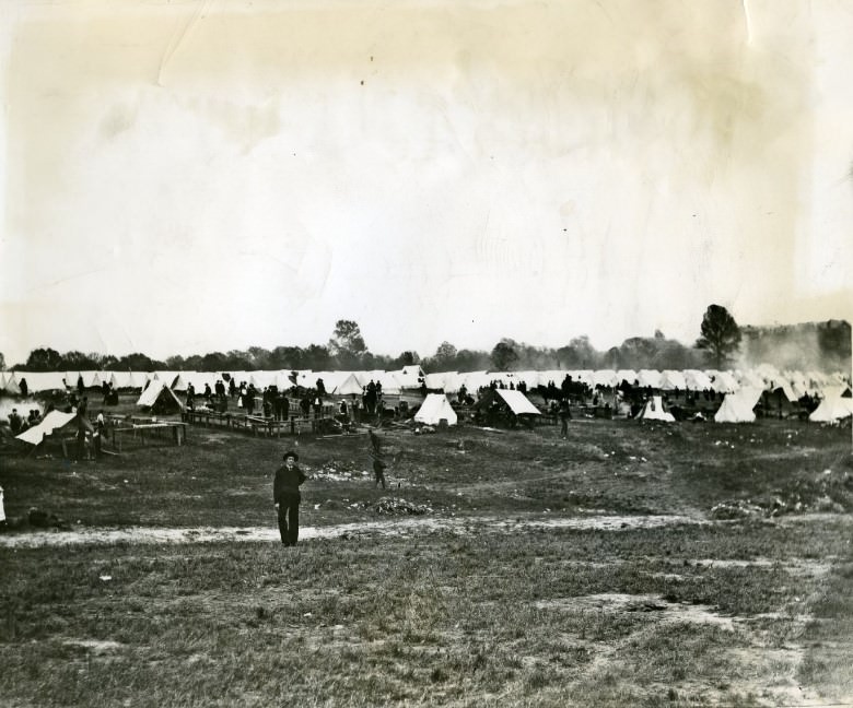 Camp Stephens, Jefferson Barracks, showing the tent city which stood on the reservation throughout 1898.