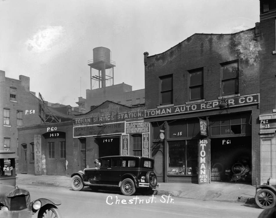 Chestnut near 14th, 1925