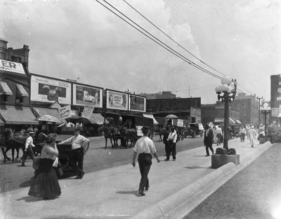 View of Market street looking north east toward Twelfth, 1925