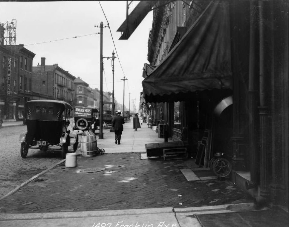 View of the 1400 block of Franklin from 1407, 1925