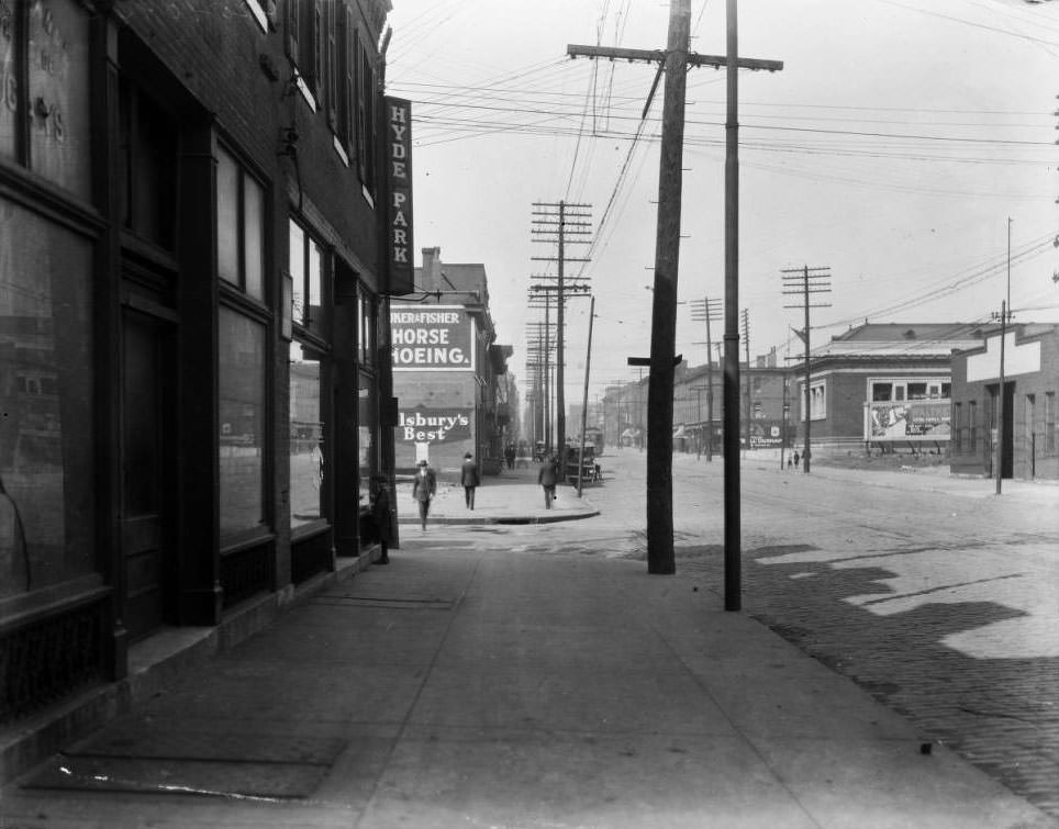 West on Cass Avenue, at the intersection with 13th Street, 1925