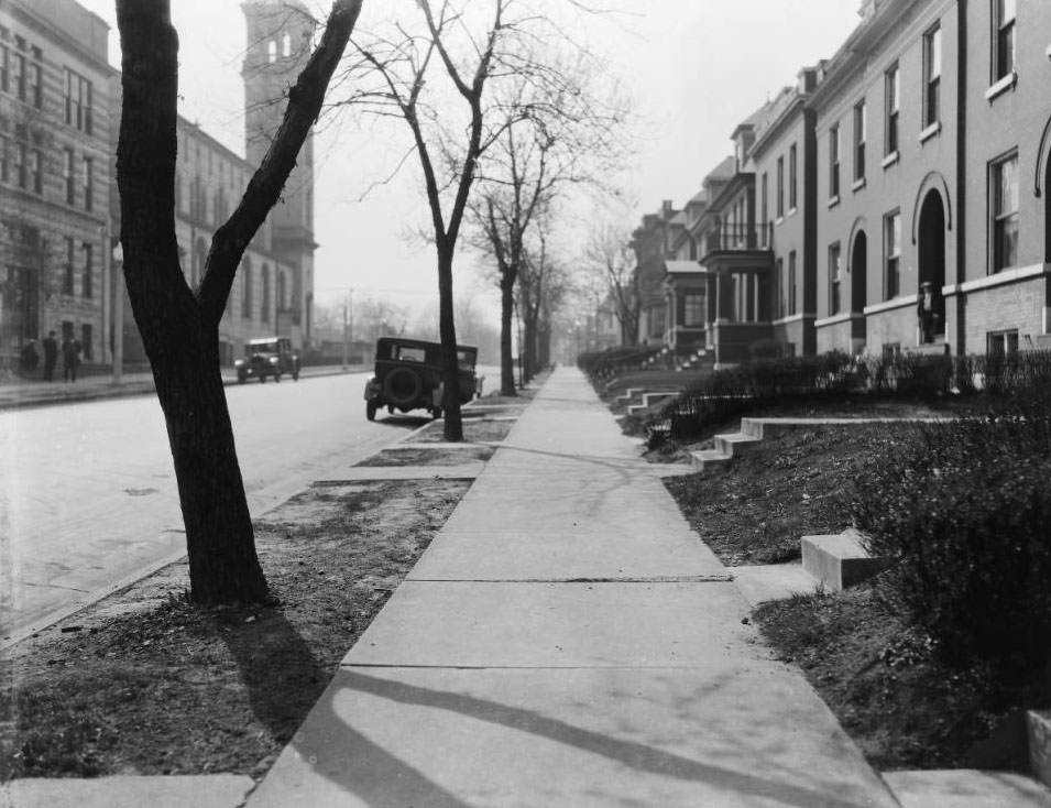 View looking West on Utah Street between Arkansas Avenue and Grand, 1925