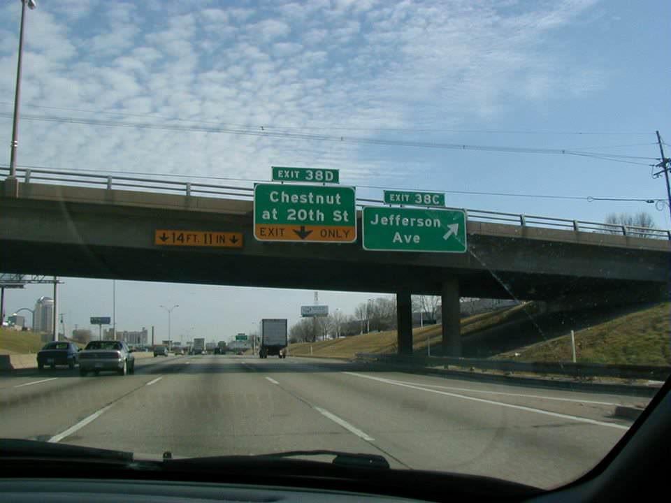 Jefferson Ave exit approaching from Interstate 64, 1999