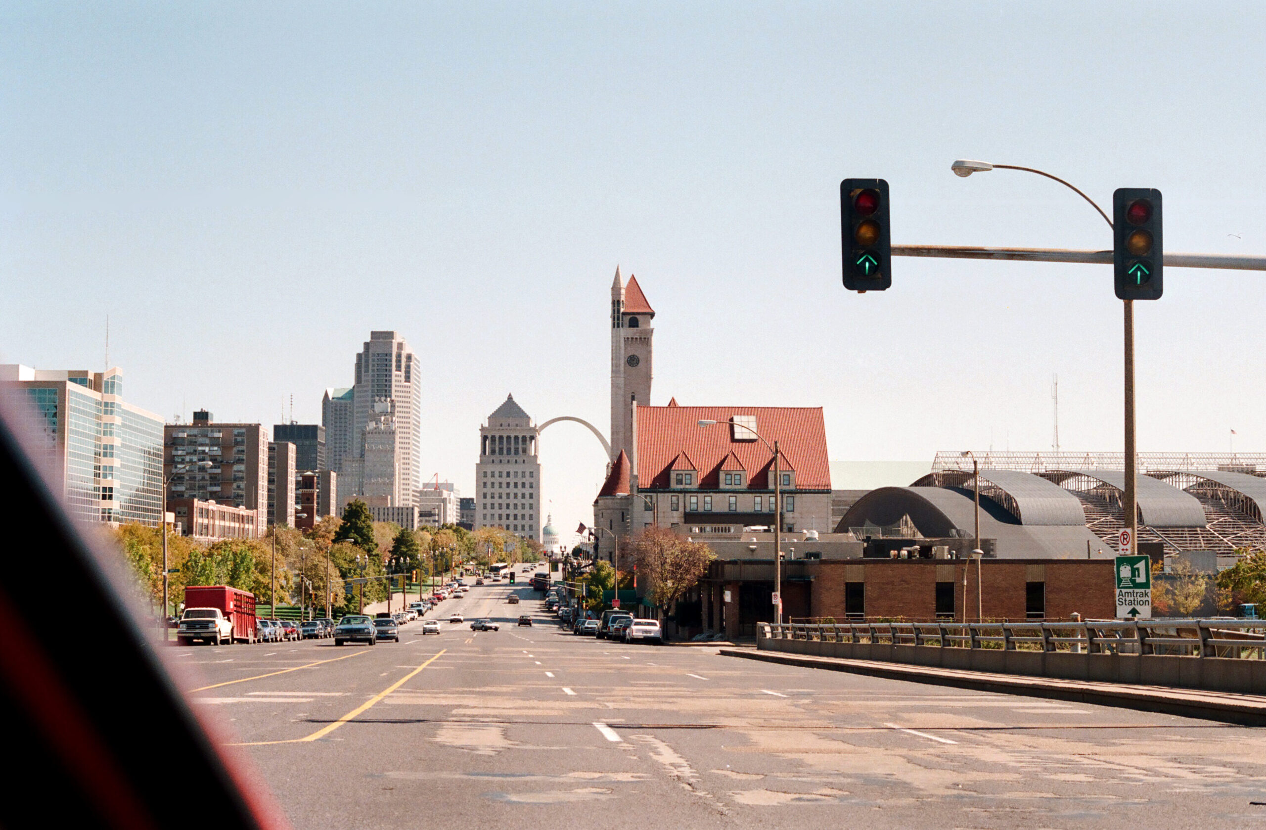 Market St - Downtown St. Louis, 1991