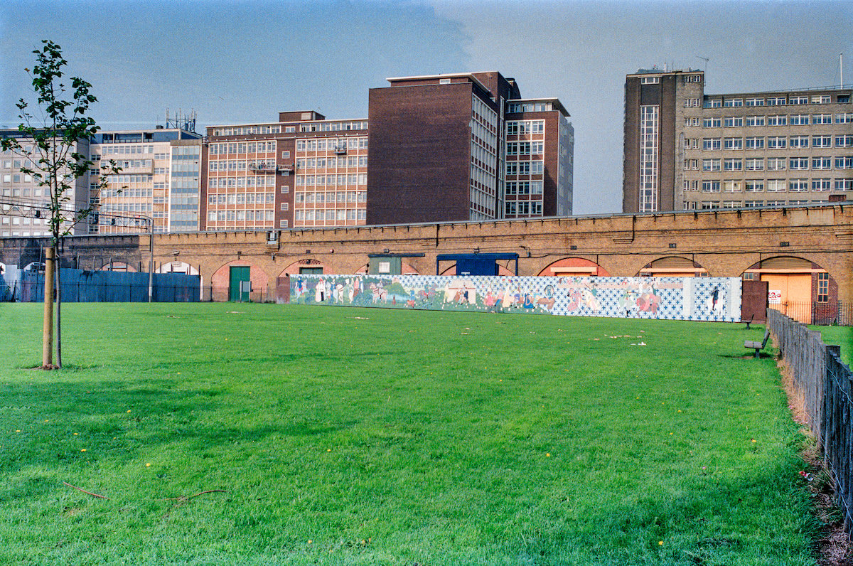 Pedlars Park, Vauxhall Walk, Vauxhall, Lambeth, 1987