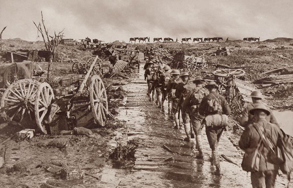 Frank Hurley's WWI Western Front Photography