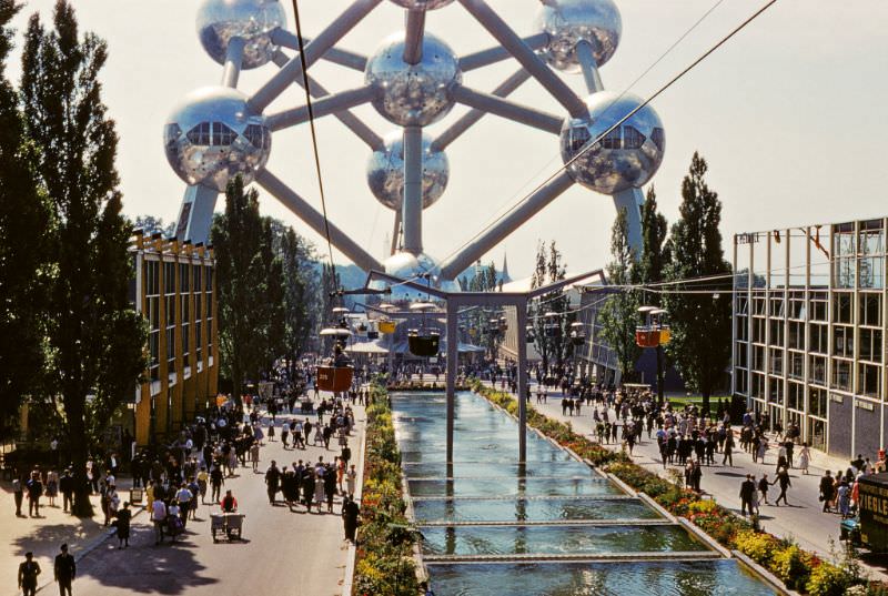 Water Stairs and Atomium.