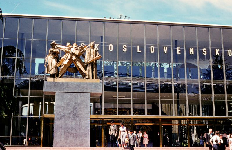Czechoslovakian Pavilion.