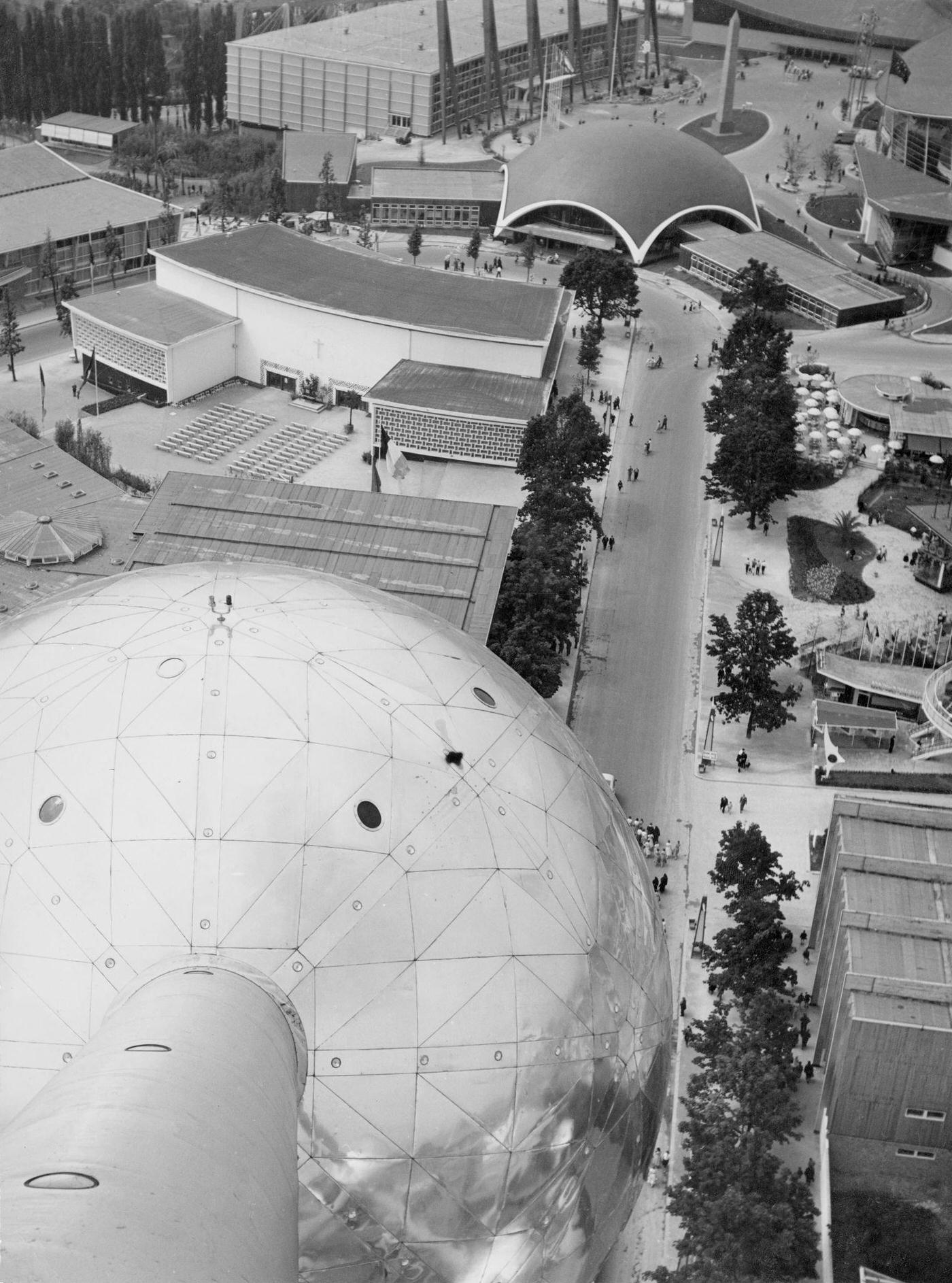 View from the top ball of the Atomium onto the pavilion of the Catholic missions