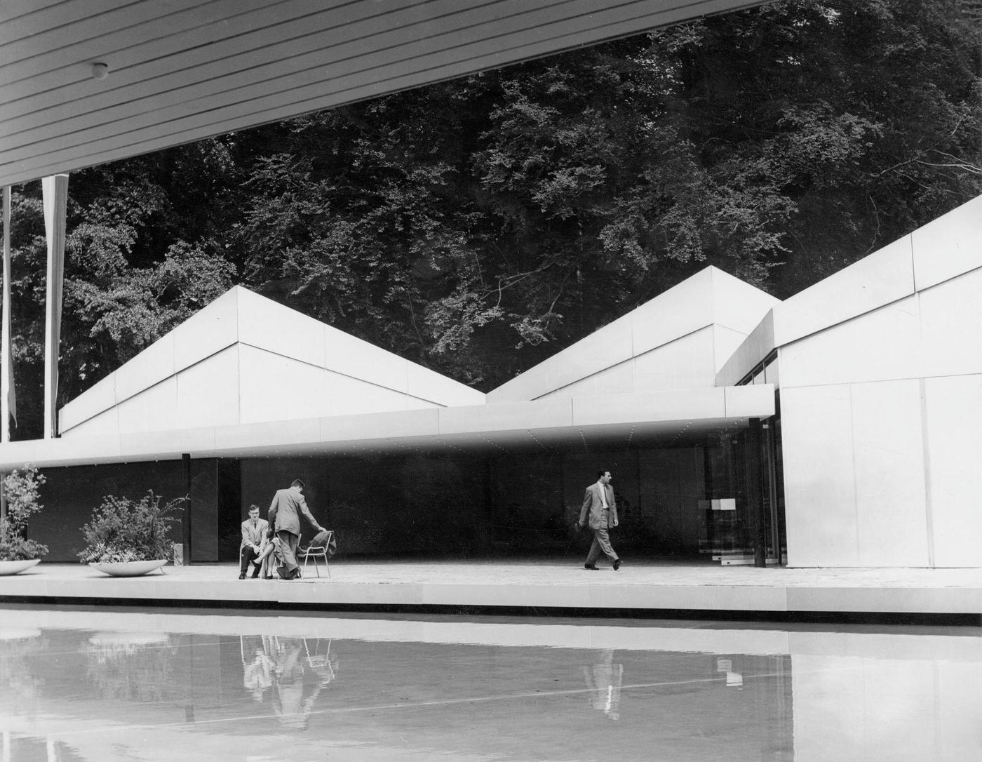 French pavilion, Atomium