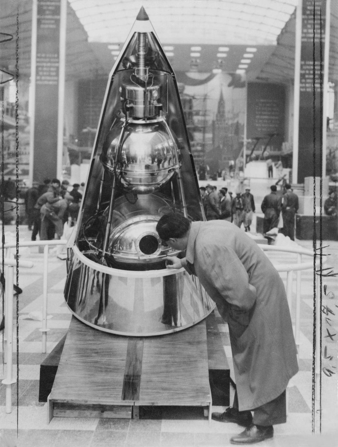 Soviet Pavilion, model of Sputnik 2