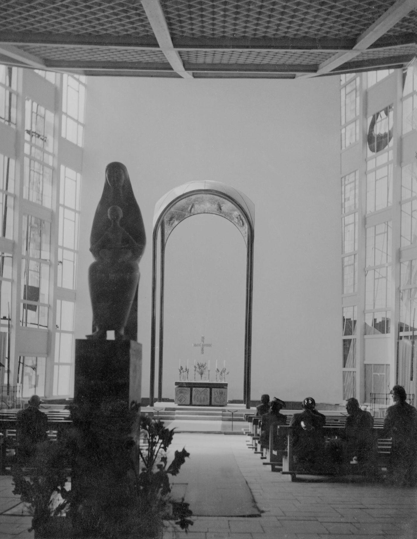 Pavilion of the Vatican, modern church, interior view