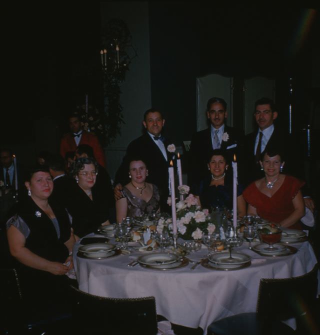 Elegance and Romance: A Stunning Photo Collection of a 1950s Wedding