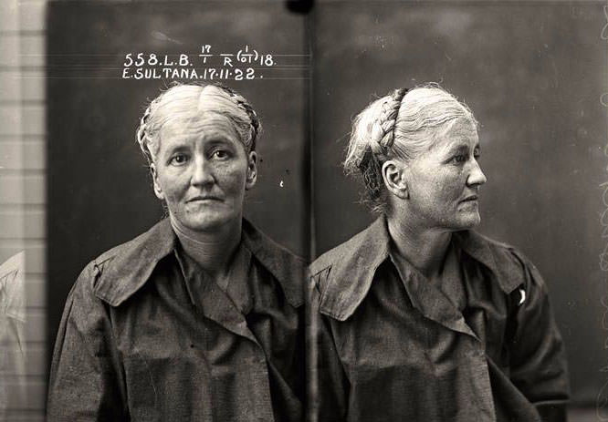 Ettie Sultana (1922. Aged: 37).