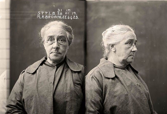 Mary Rubina Brownlee (1923. Aged: 64).