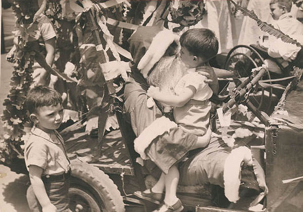 Stunning Photos of Australian Children having Fun in the 1930s