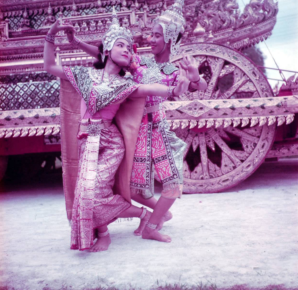 What Bangkok, Thailand looked like in the 1950s Through These Fascinating Vintage Photos