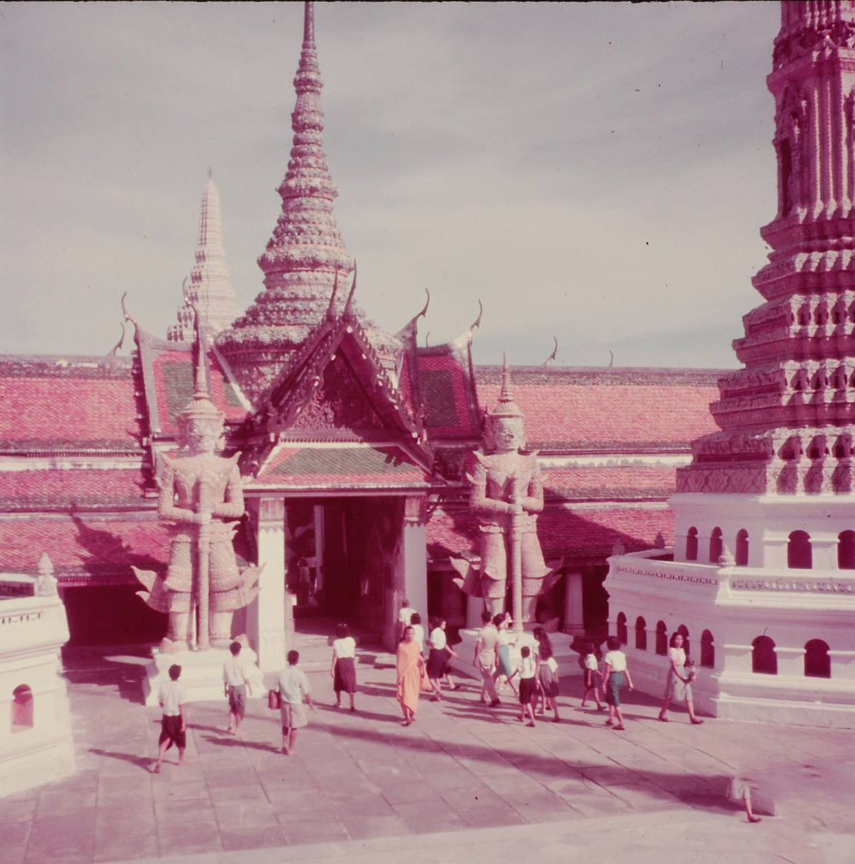 What Bangkok, Thailand looked like in the 1950s Through These Fascinating Vintage Photos