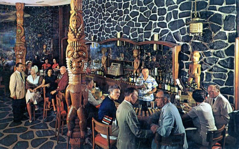 Kon Tiki Bar in Harris' Imperial Lounge, Pompano Beach, Florida