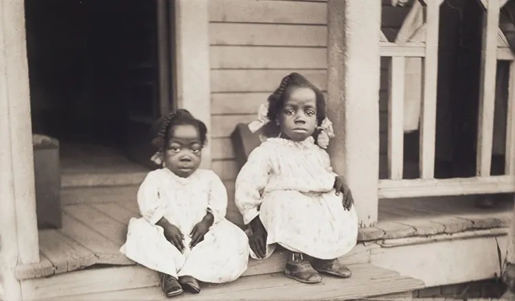 Louise and Martha Harra. Fondly remembered by many present-day residents of Worcester, “Weezy” and “Marty” were the children of Herbert and Mary E. Price Harra and resided for many years on Mason Street