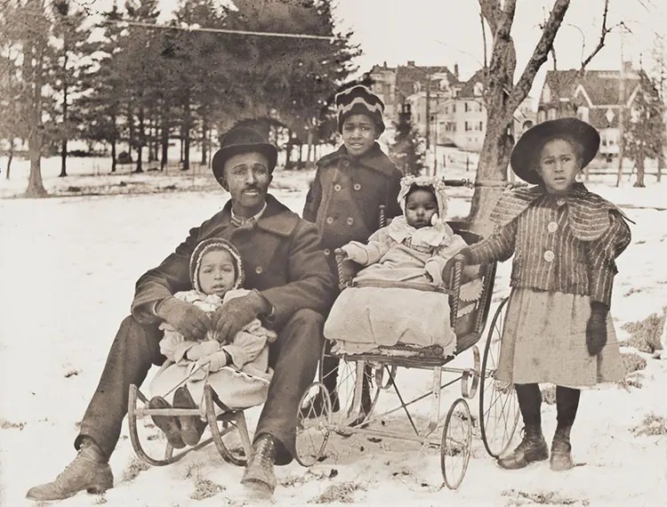 Raymond Schuyler and his Children, Ethel, Stephen, Beatrice, and Dorothea.