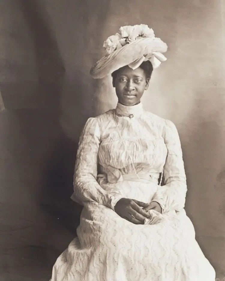 Martha (Patsy) Perkins, 1901.