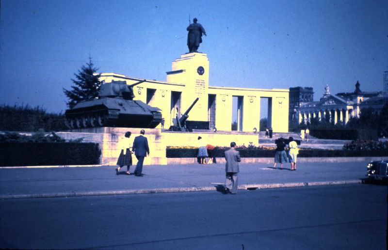 Soviet War Memorial and Reichstag. Both of these edifices lay entirely within West Berlin territory, September 11, 1959